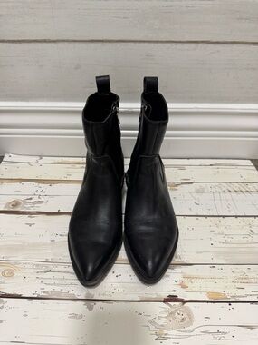 Dolce Vita Black Pointed Toe Ankle Boots